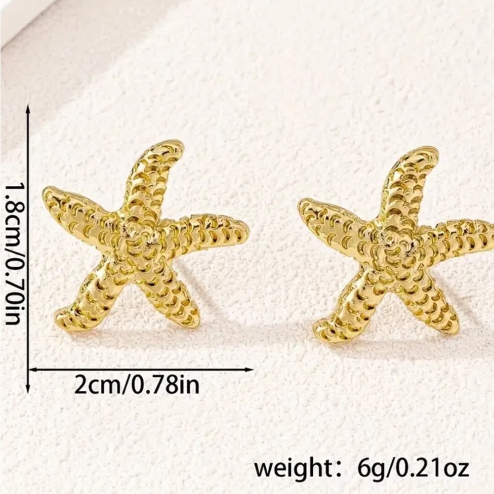 Gold Stud Fashion Earrings Trendy Bold Starfish - Picture 3 of 3